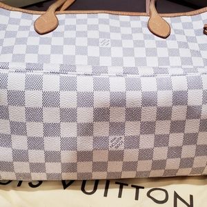 Louis Vuitton Neverfull MM